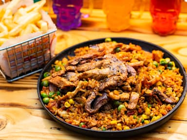 Combo Arroz Mixto + Papas + Bebida