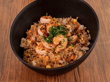 YAKIMESHI CON CAMARON
