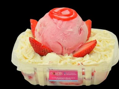 Fresas con Queso y Helado 8 Onz