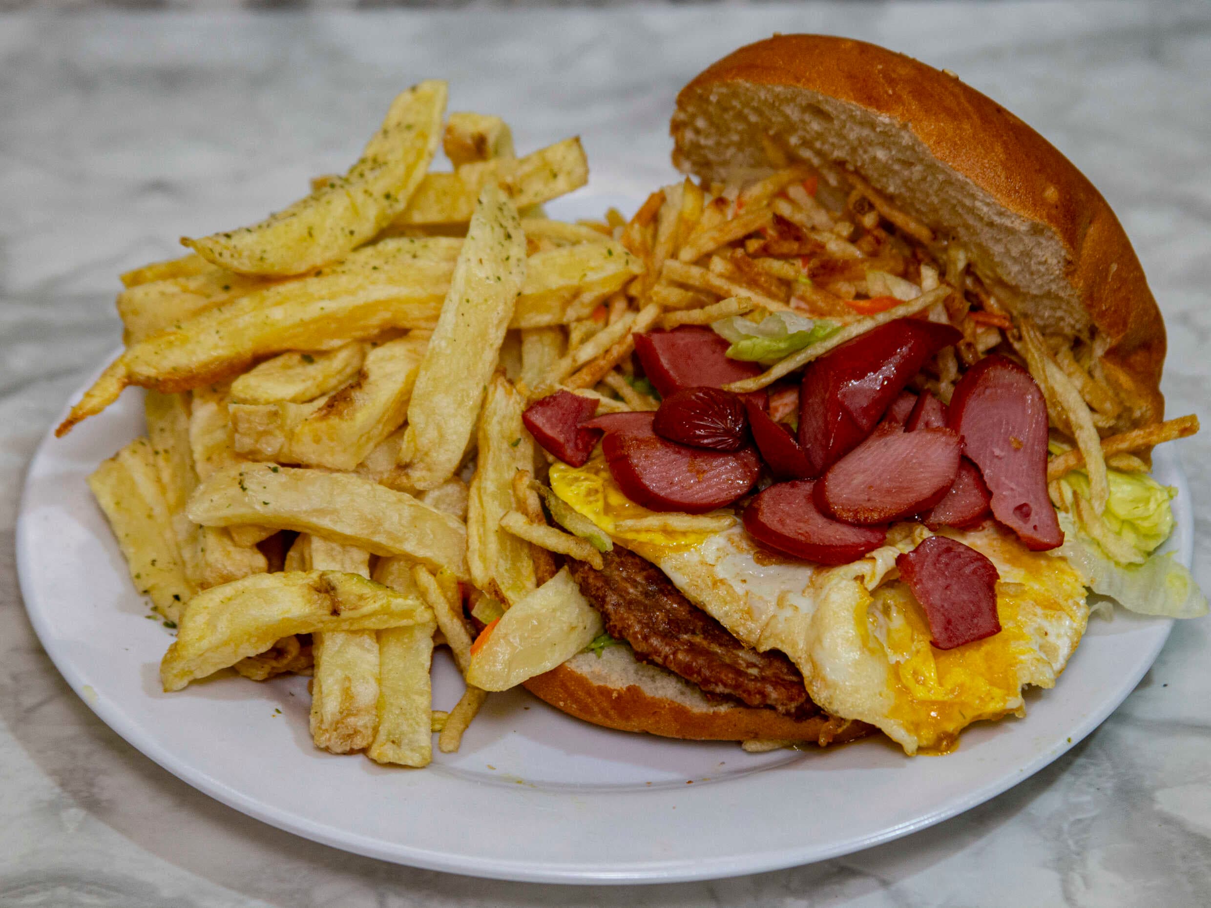 Omelette Burger Rusty's