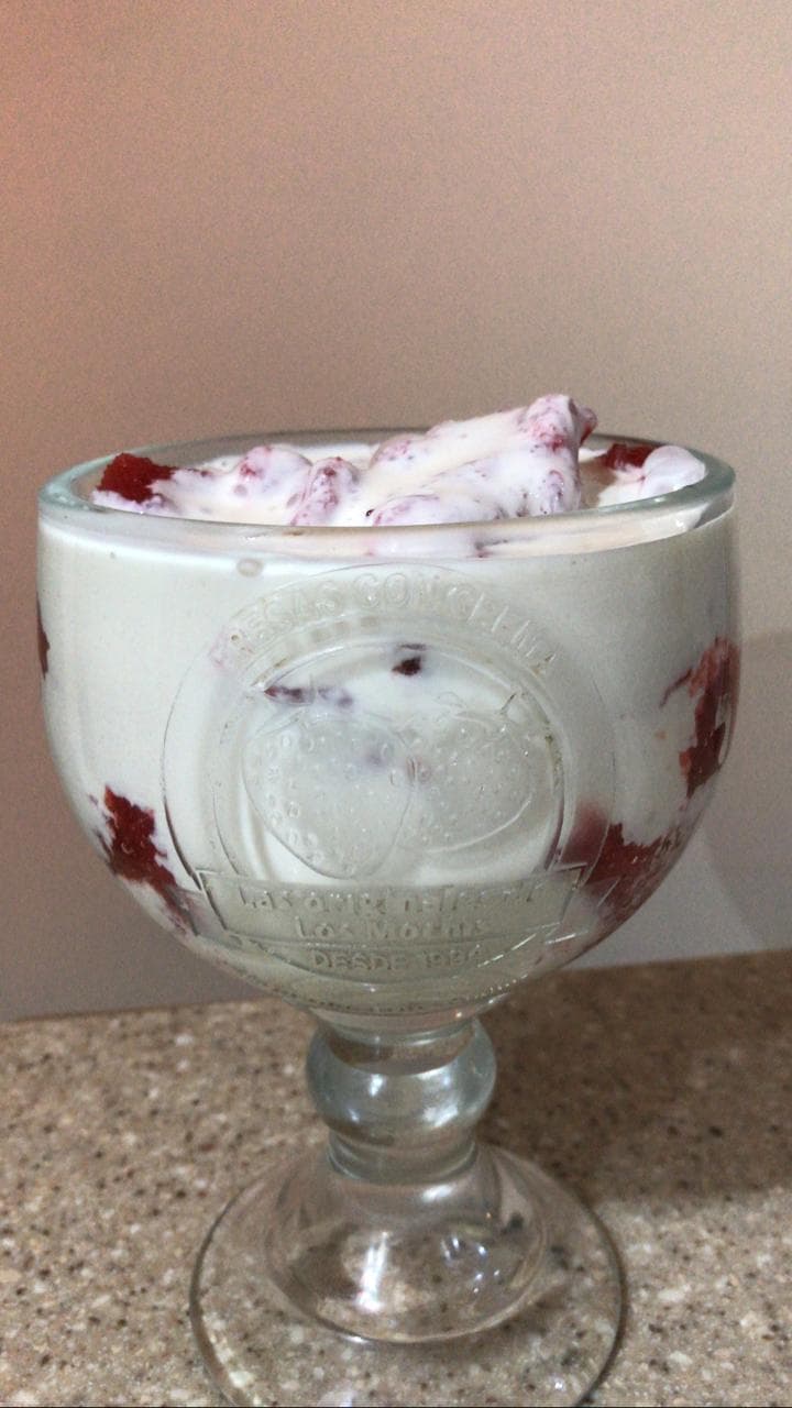 Fresas con Crema (1 Lt.)
