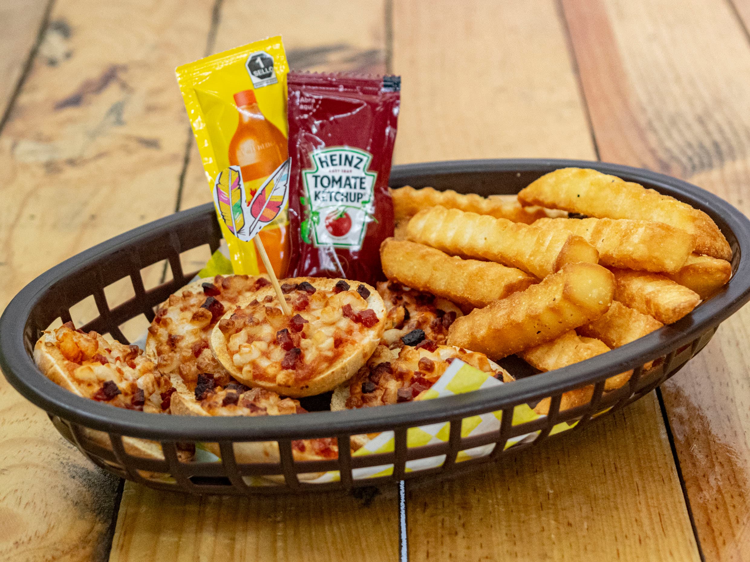 6 Mini pizzas con papas onduladas