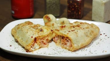 Calzone Especial Pequeña