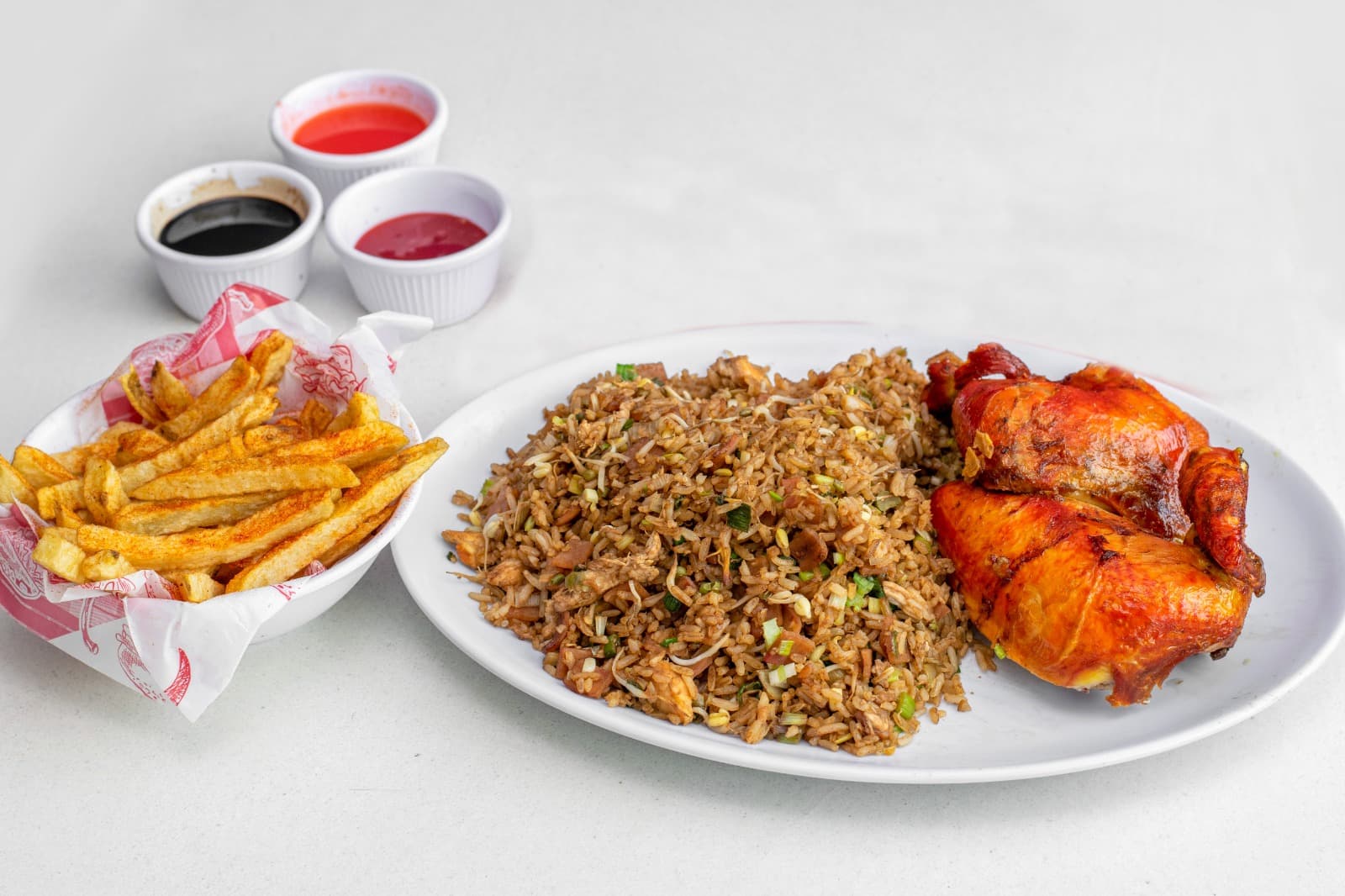 Combo Arroz Oriental, 1/2 Pollo