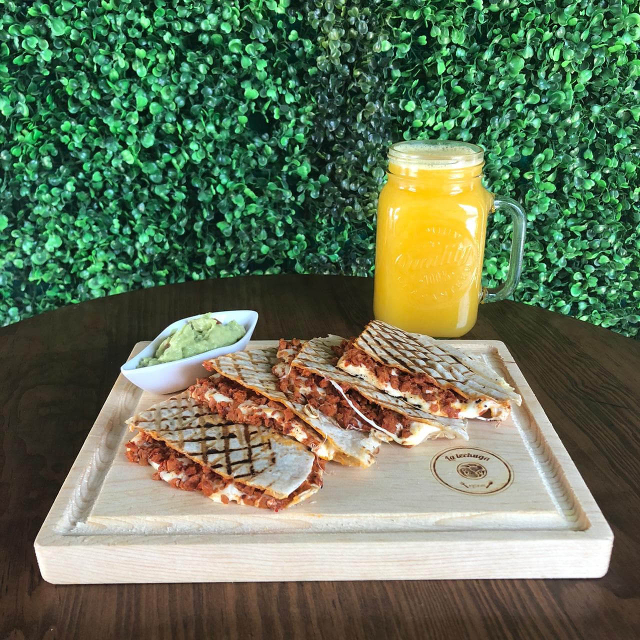 Triangulo Chorizo con Queso