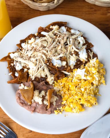 Chilaquiles poblanos