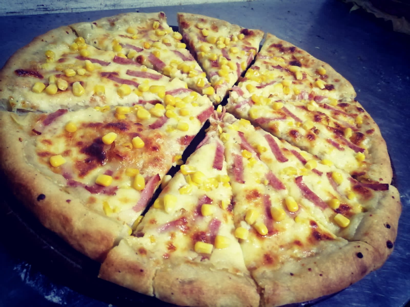 Pizza Oporto + Borde bocadillo + Gaseosa 250 ml