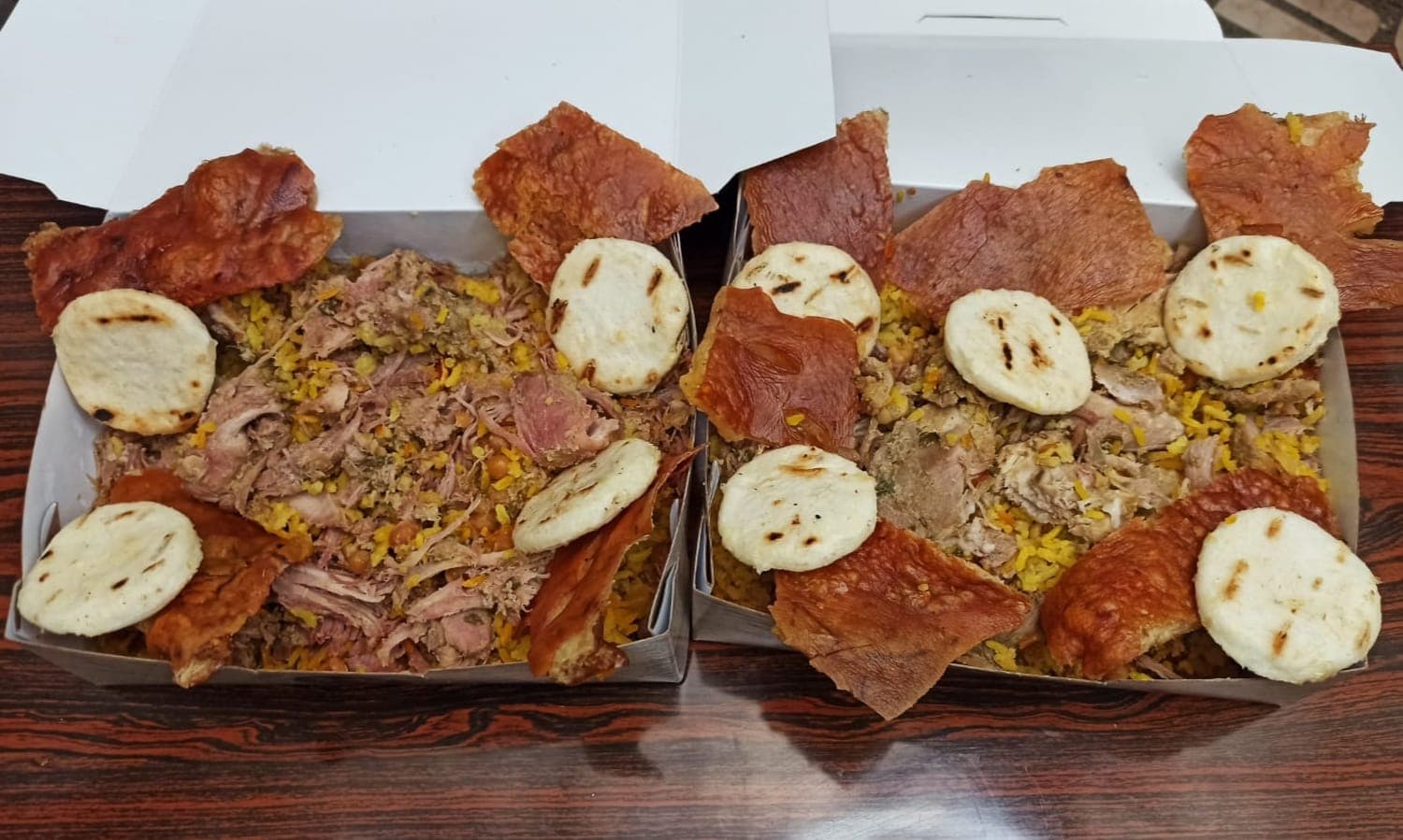 1500grs  de Lechona (1500grs)(5-6personas)