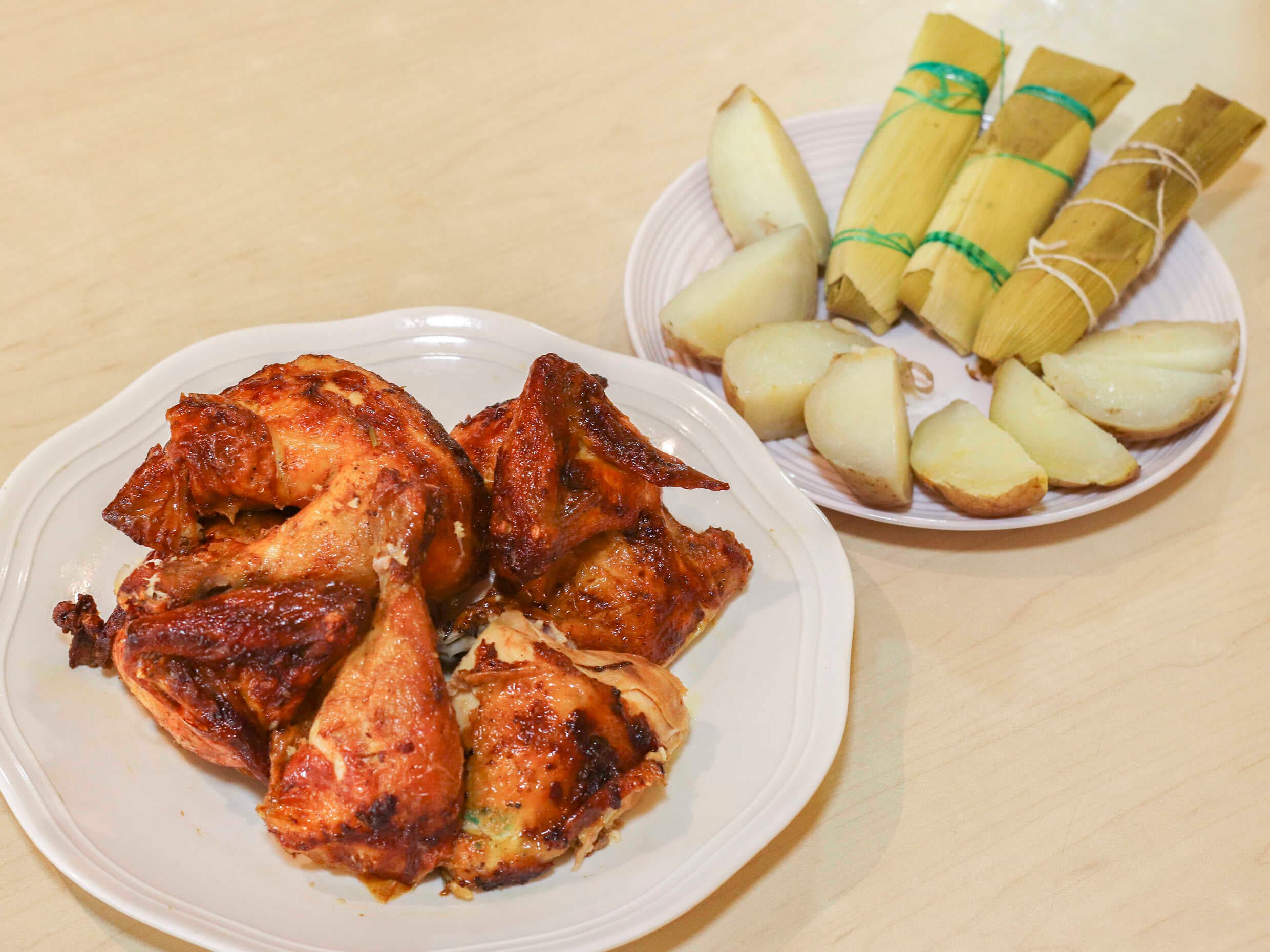 1 Pollo Asado+plátano maduro con queso y bocadill