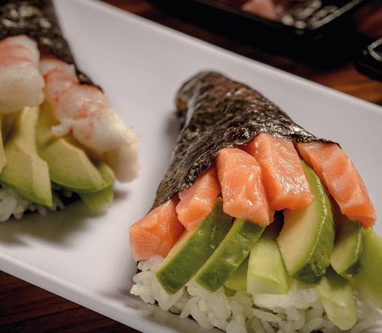 Temaki Salmón