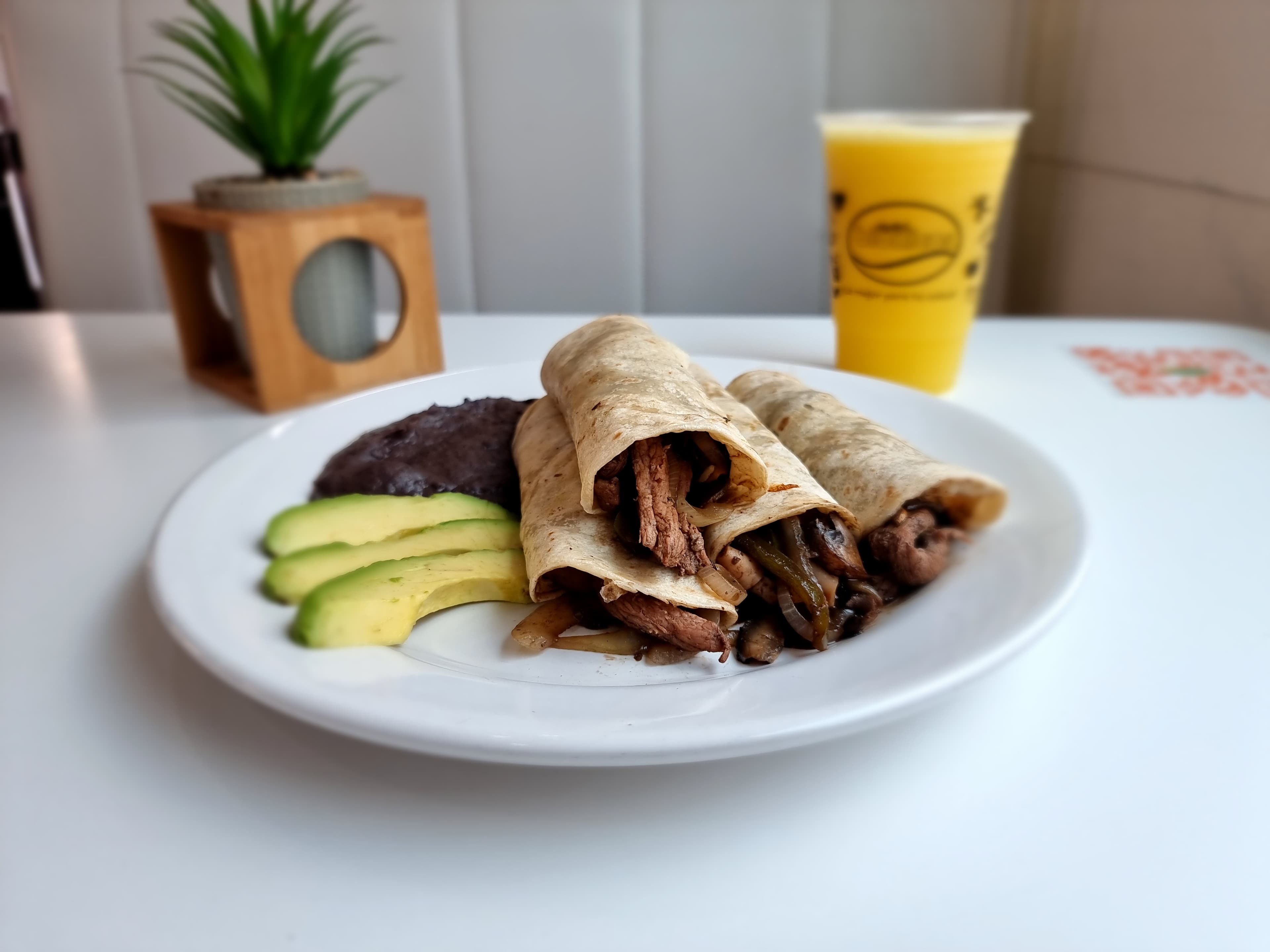 Tacos de Arrachera 4 pzas