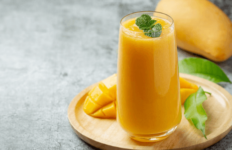 Jugo Natural De Mango En Agua