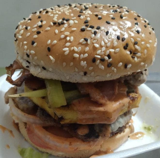 Hamburguesa Calimixta