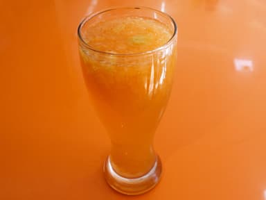 Machacado con Fruta de Temporada