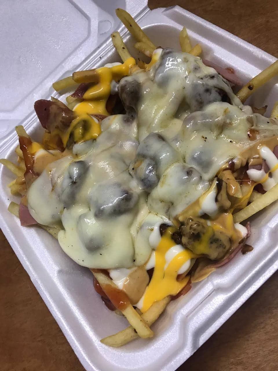 Salchipapas Súper