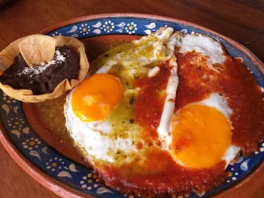 Huevos sincronizados (3 pz)