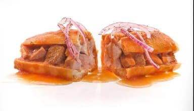 3 Tortas de Carnitas