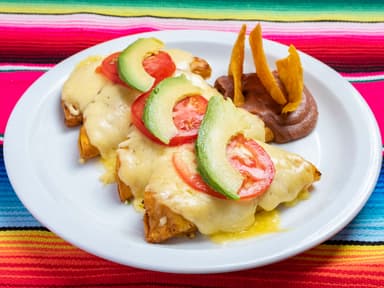 Quesadillas Gratinadas de Carne Mechada 4 Uds