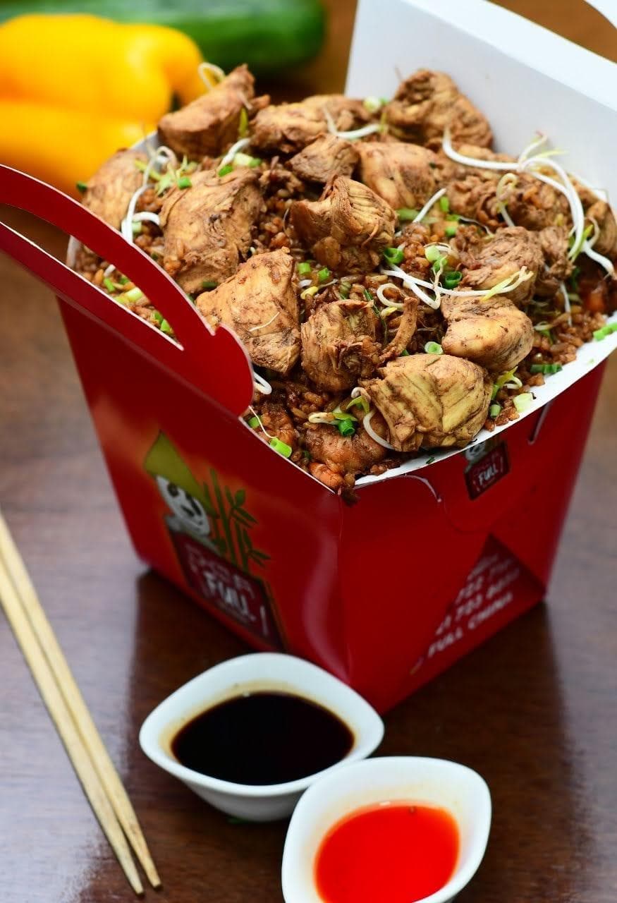 Arroz Chino con Pollo Medium ( 2 Personas)