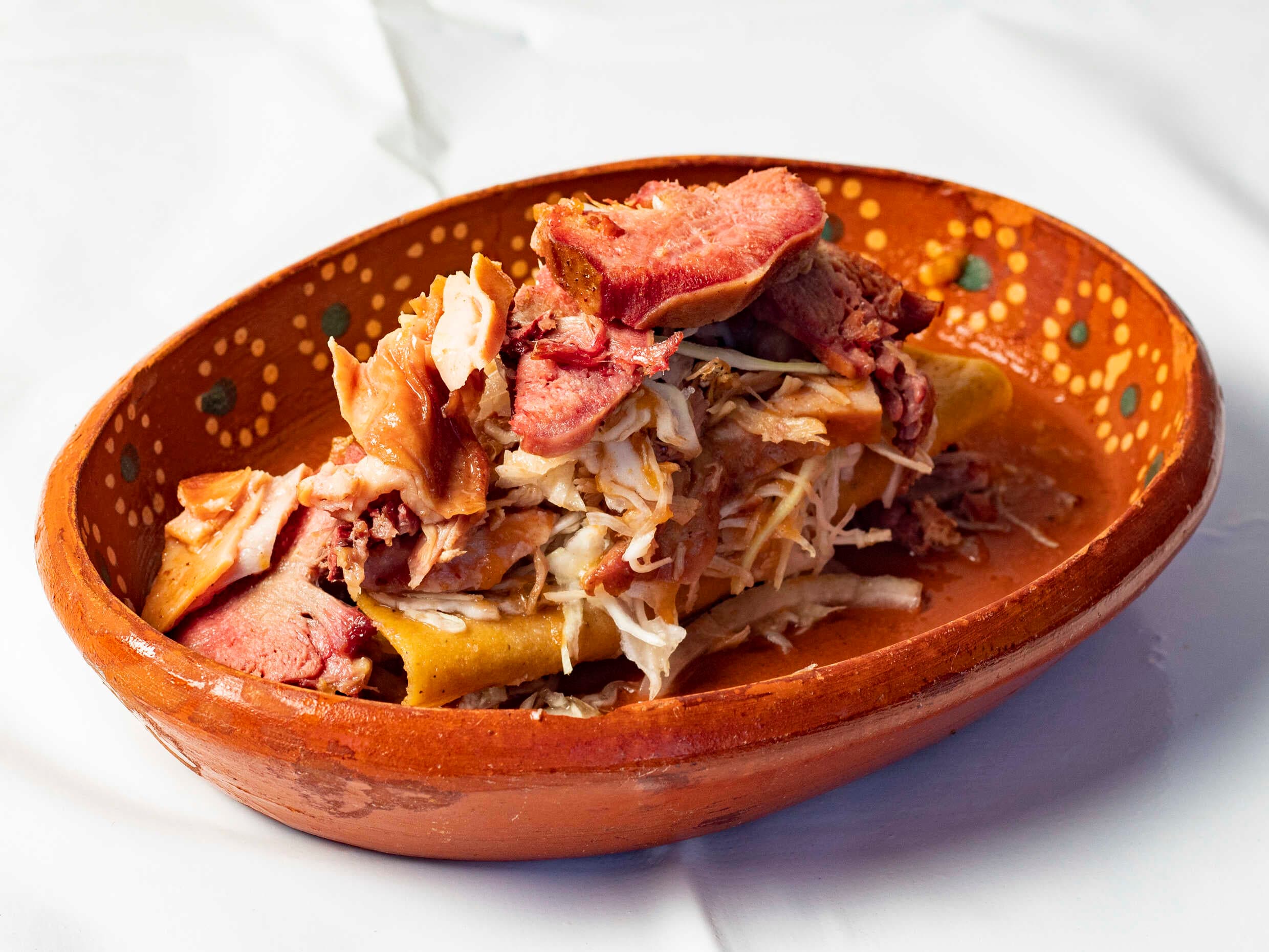 Taco dorado papa con lengua