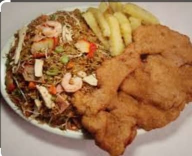 Combo Arroz Chino 3 Personas + Chuleta + Papas