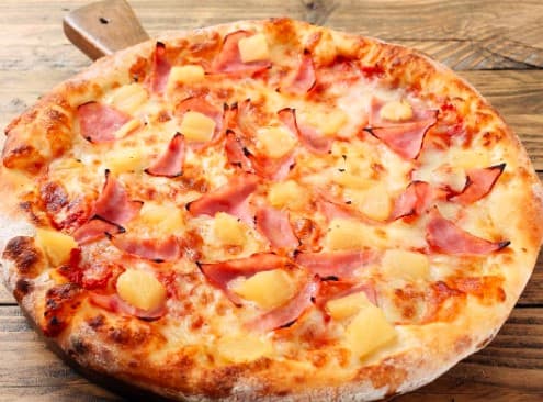 Combo Pizza Pepperoni más Gaseosa 400 ml