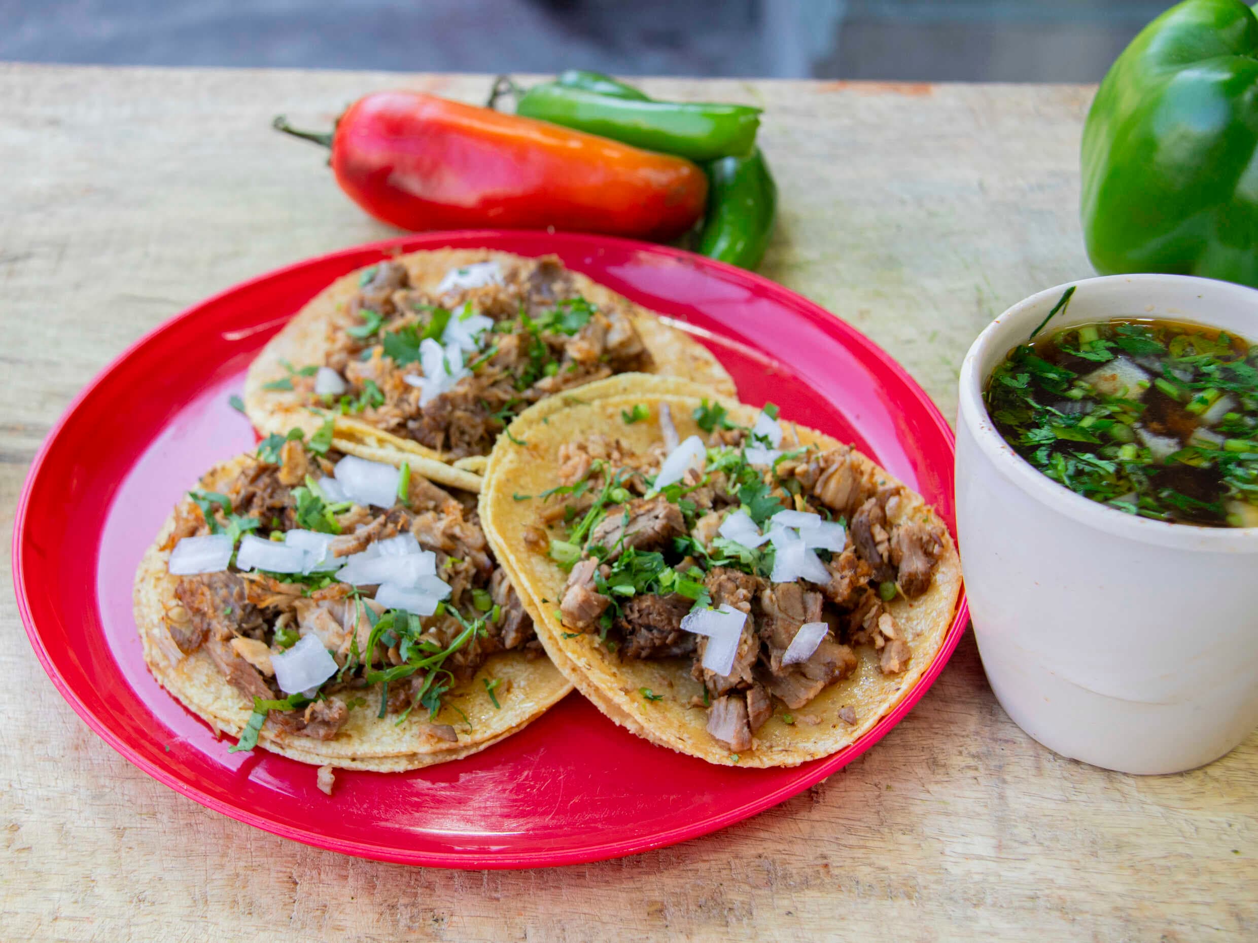 Combo Birria y Consomé - Individual