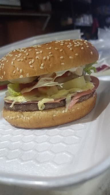 Hamburguesa Clásica