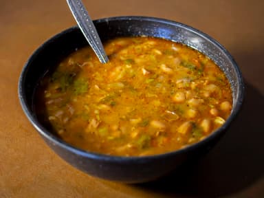 1  Frijoles charros