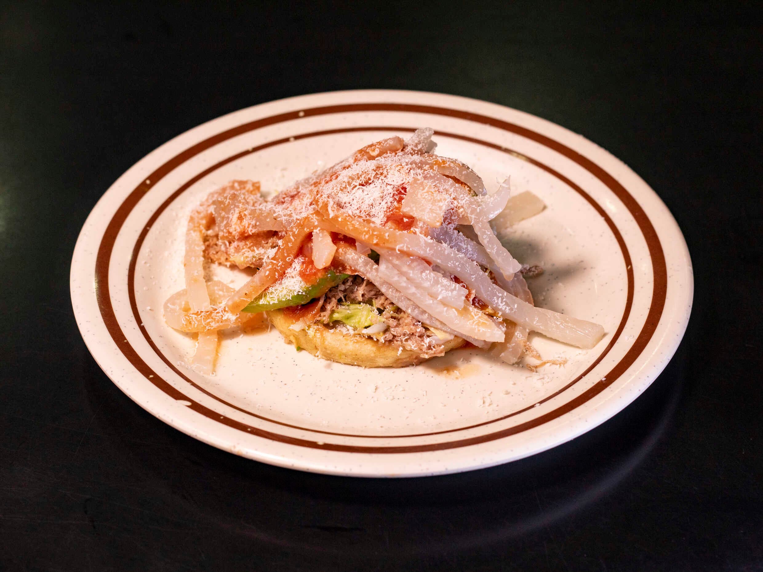 Sopes Especiales