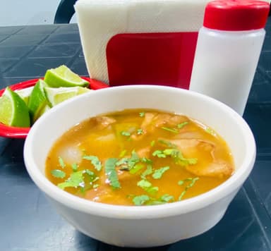 COMBO 4 TACOS Y FRIJOLES CHARROS