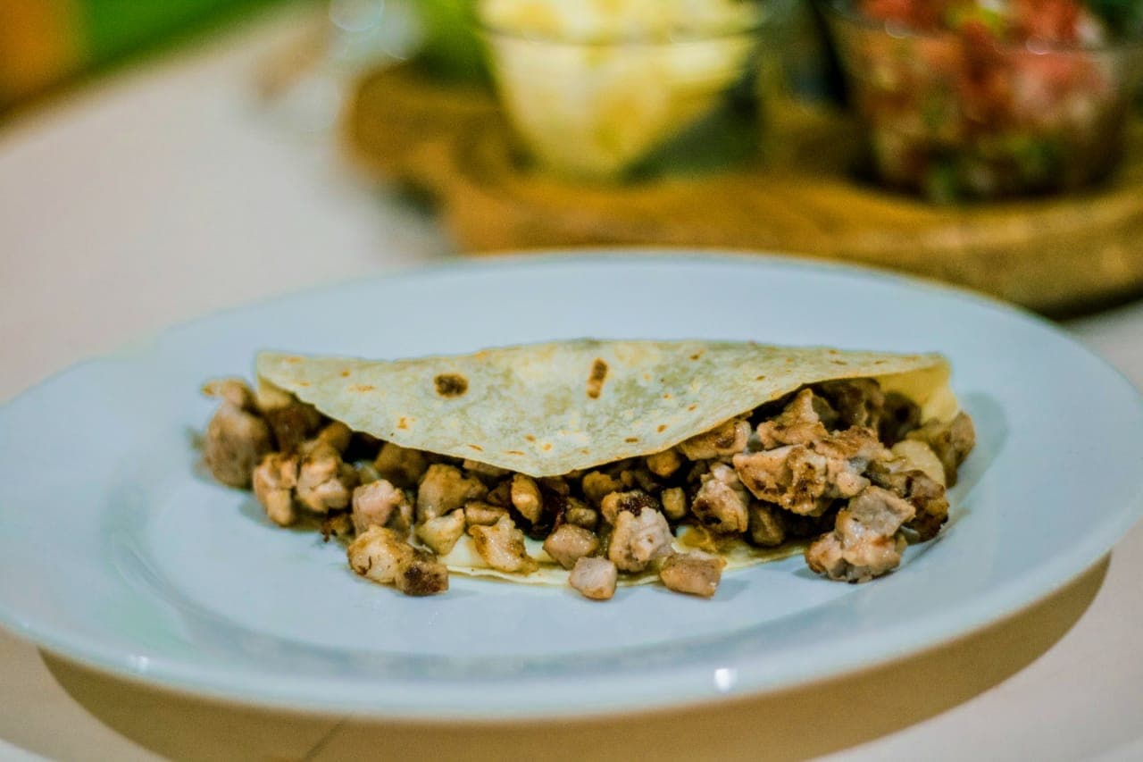 Tacos de Bistec con Tortilla de Harina