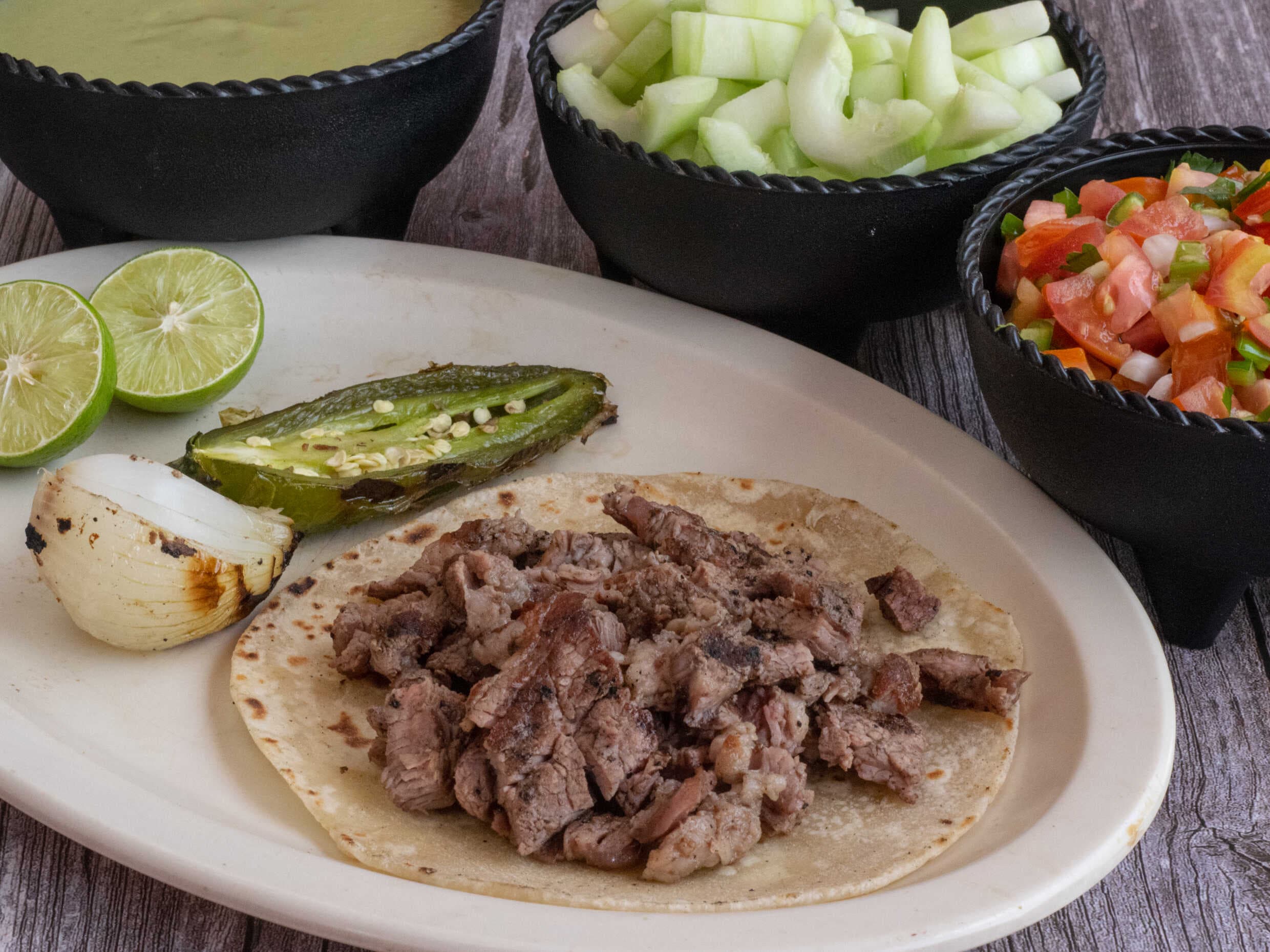Taco de Harina de Res