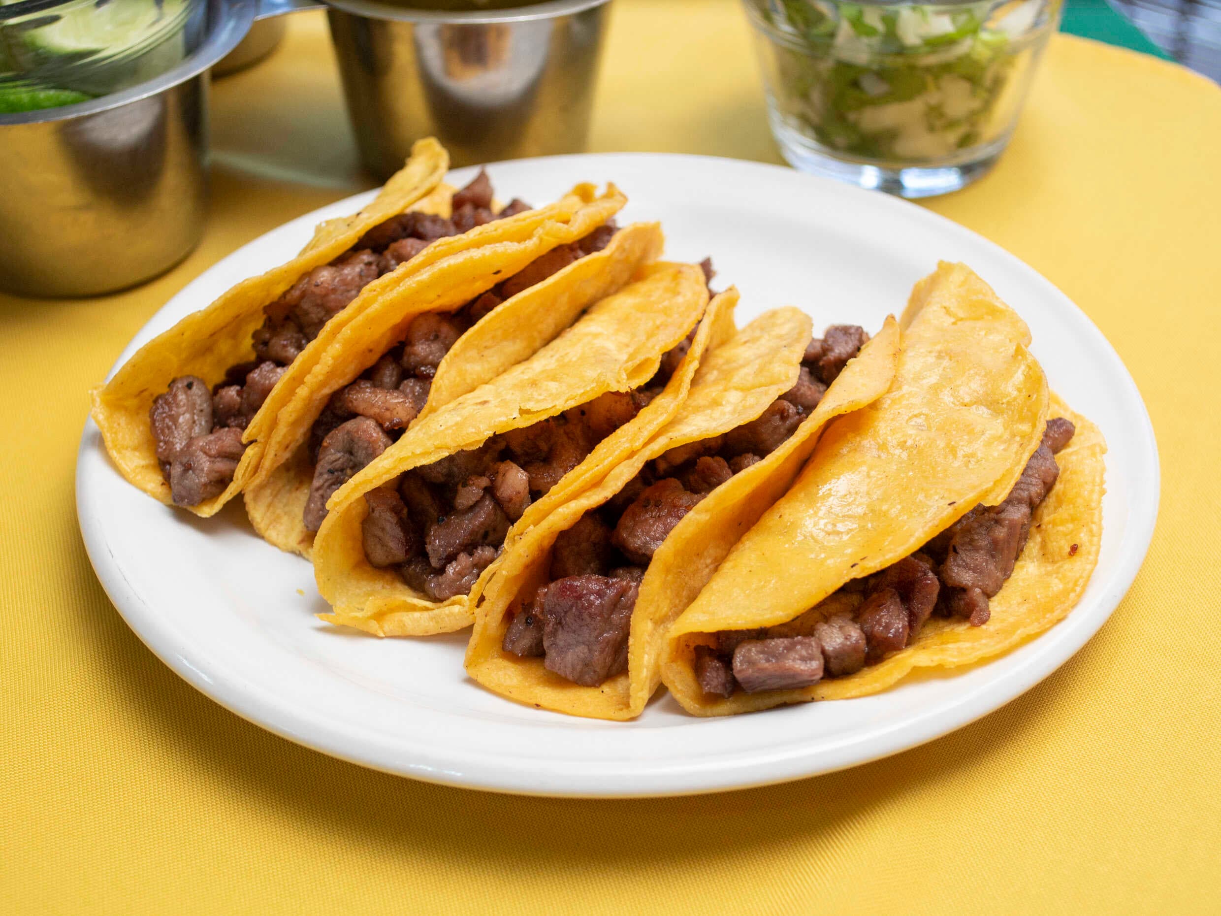 Tacos de Top Sirloin (Orden con 5 Harina o Maíz)