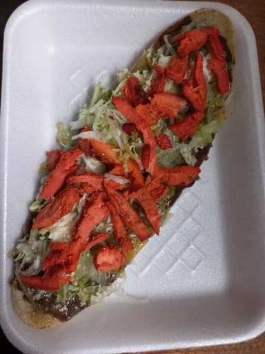 Huarache de Cecina Adobada