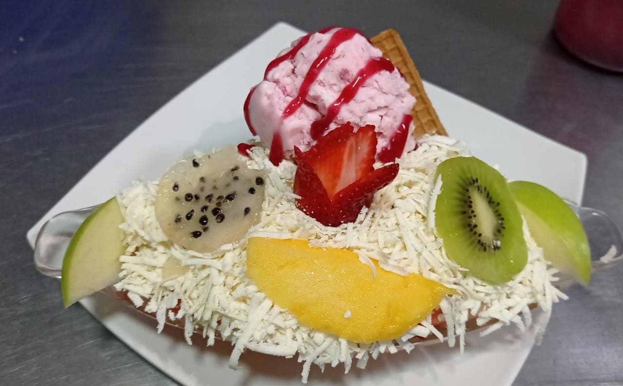 Ensalada Sencilla con Helado