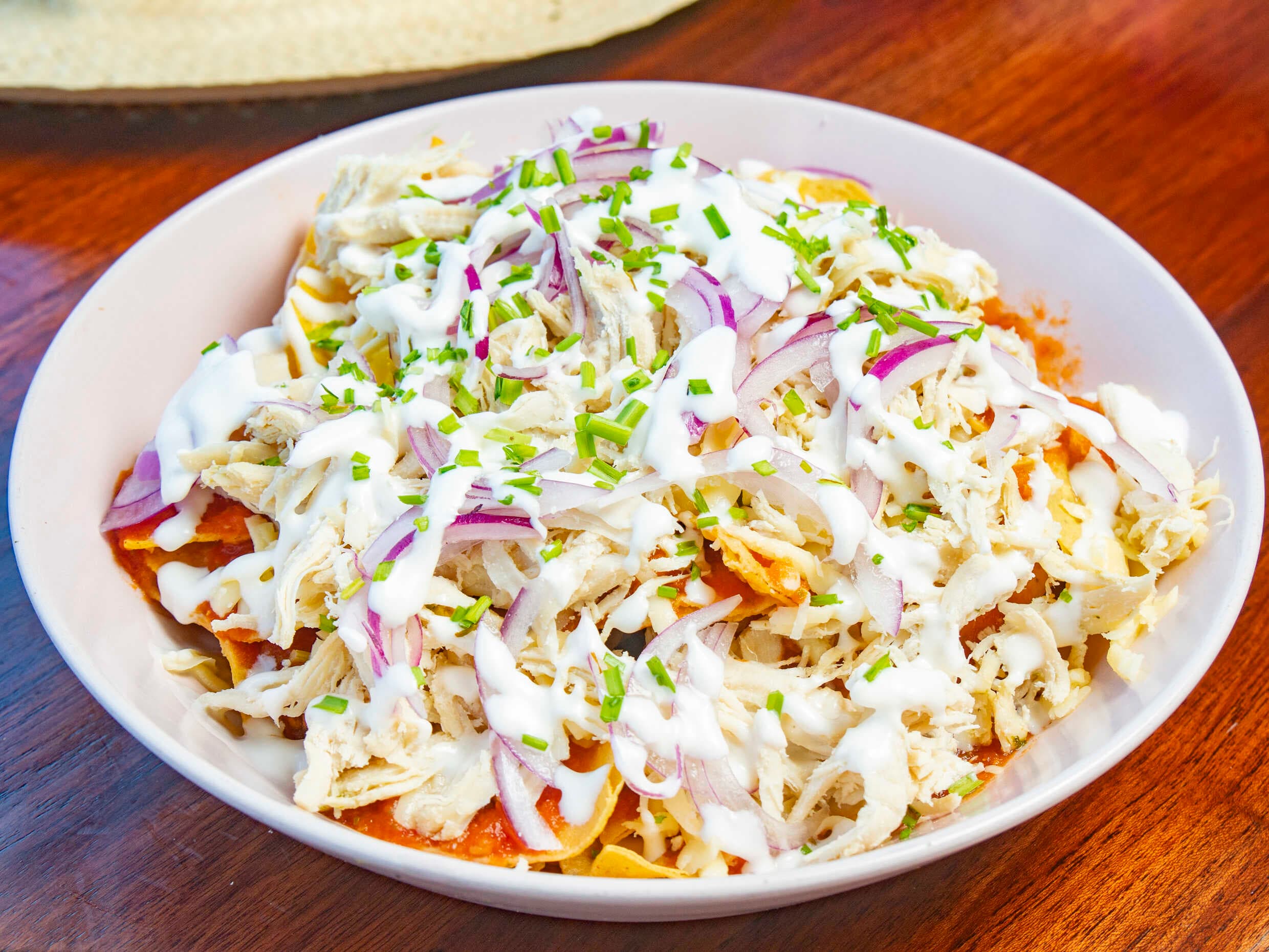 Chilaquiles Clasicos Pollo Rojos