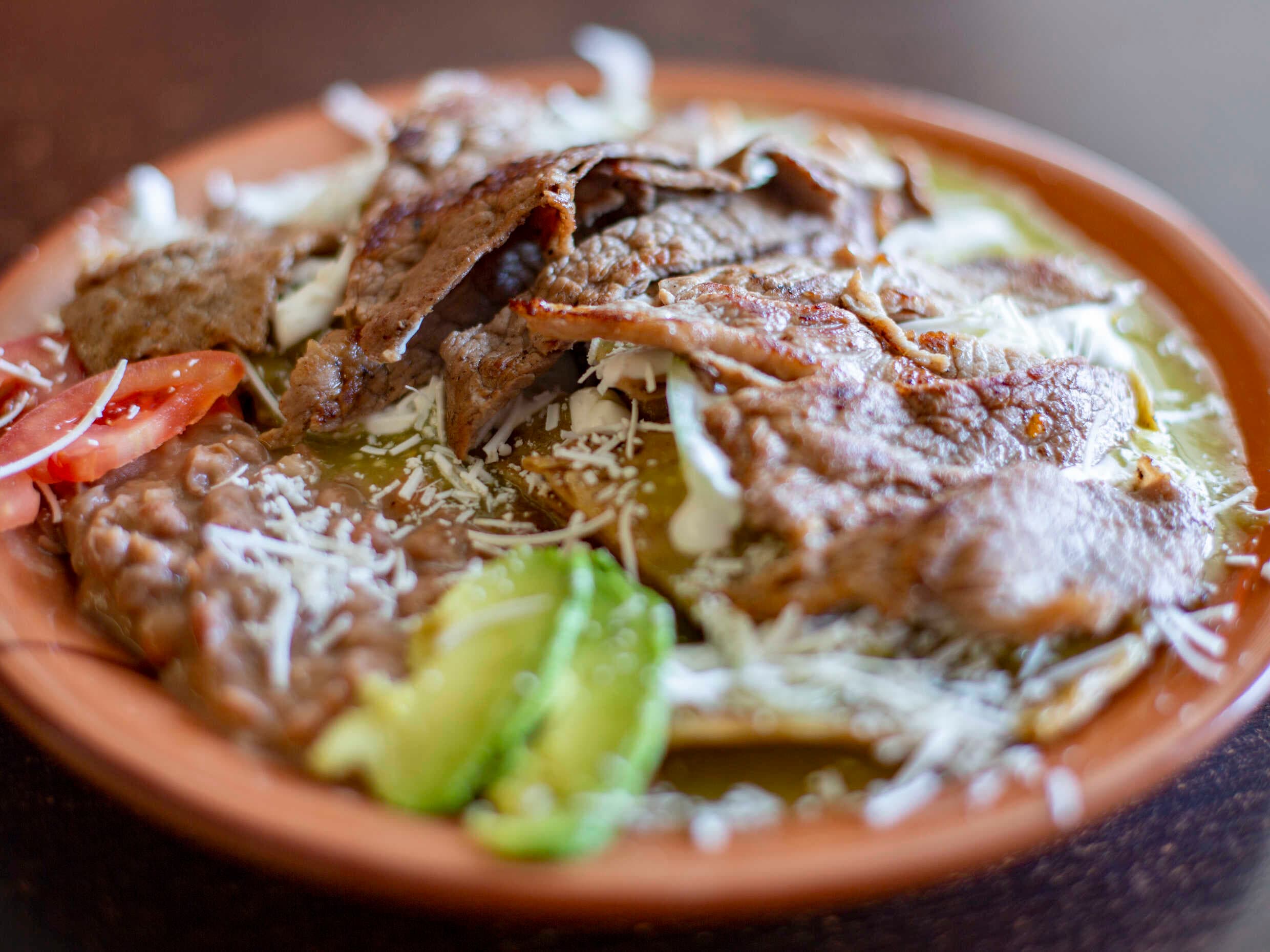 Chilaquiles Carne con Coca