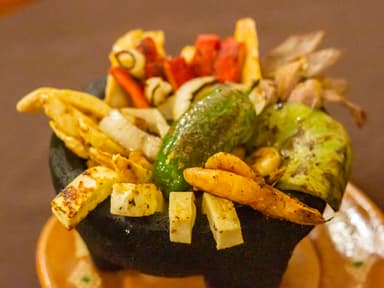 Molcajete Mar y Tierra