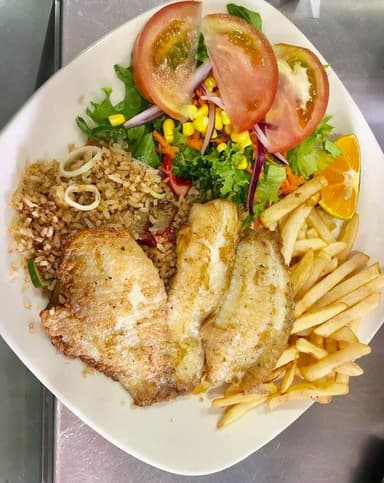 Arroz Cantones con Pescado  (ejecutivo)