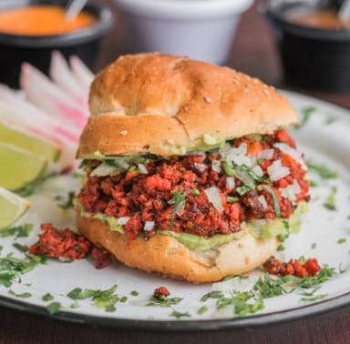 Cemita (Asada, longaniza o combinada)