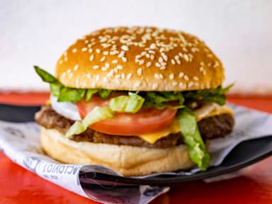 Hamburguesa chica Clásica de Res