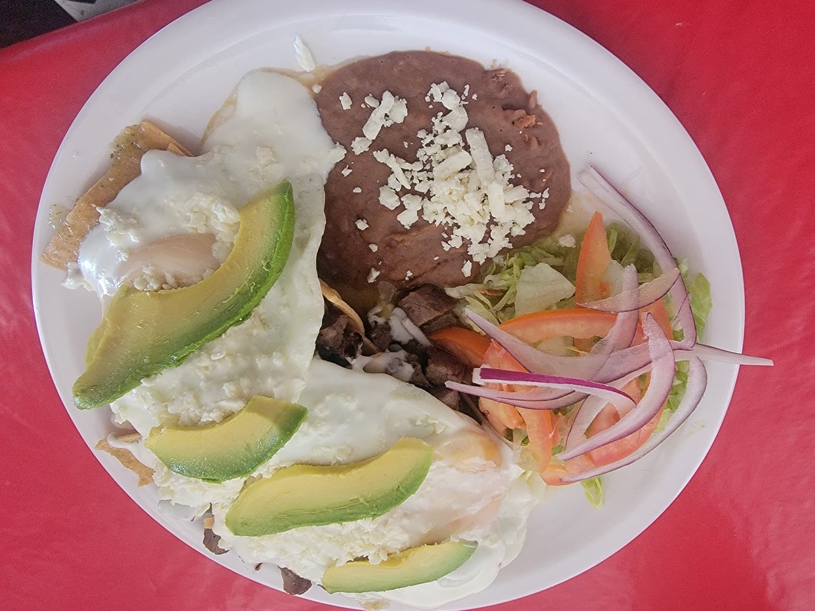 Chilaquiles con Huevo