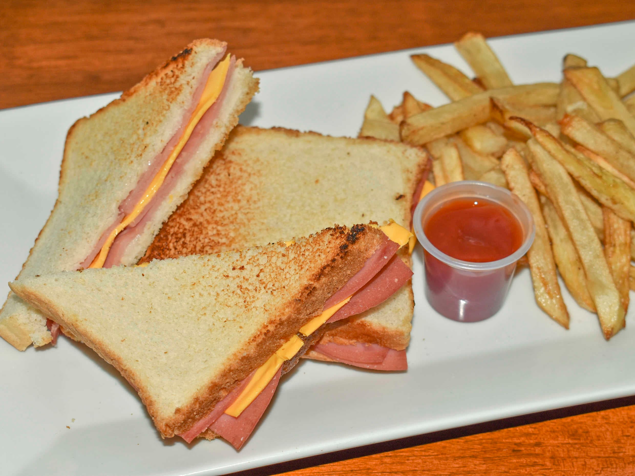 Sándwiches Calientes