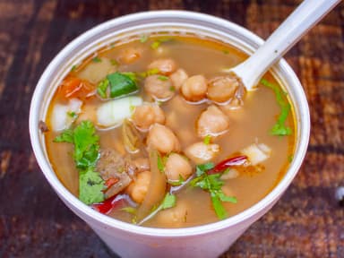Medio litro de Consomé con Barbacoa