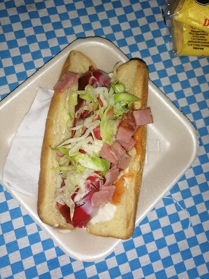 Hot Dog Hawaiano