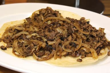 Kilo de Bistec Encebollado