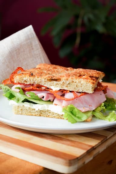 Panini de Jamon y Stracciatella