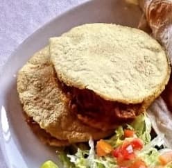 3 gorditas