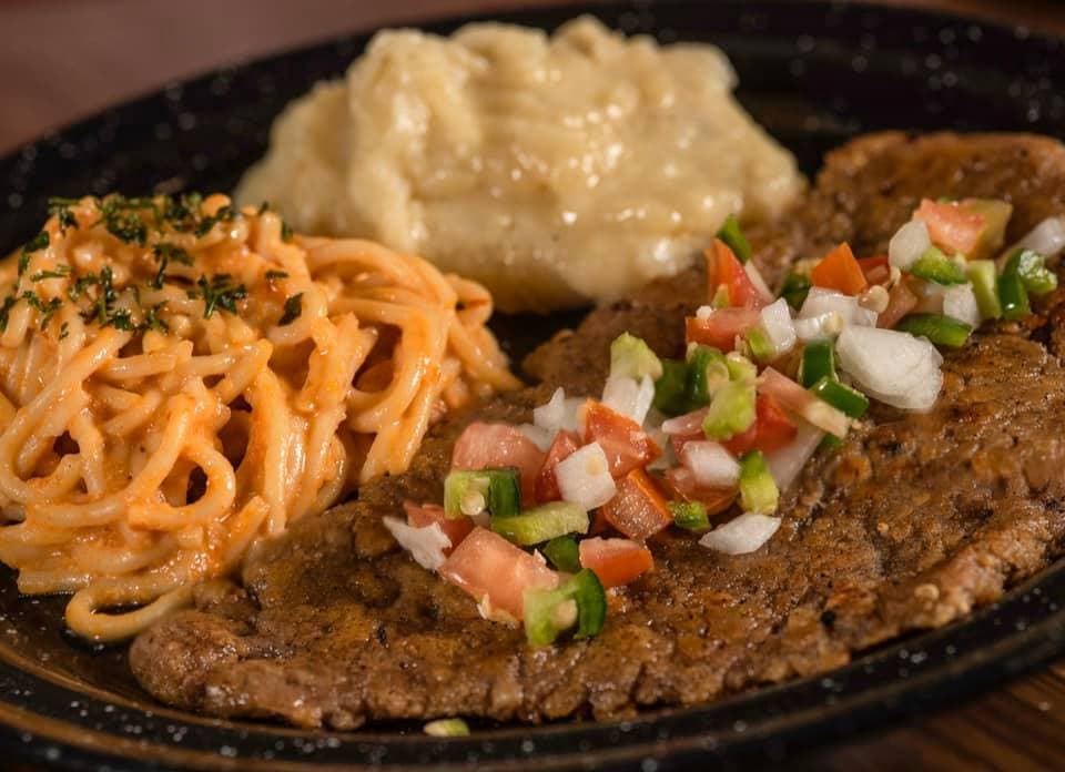 Milanesa de Res Empanizada